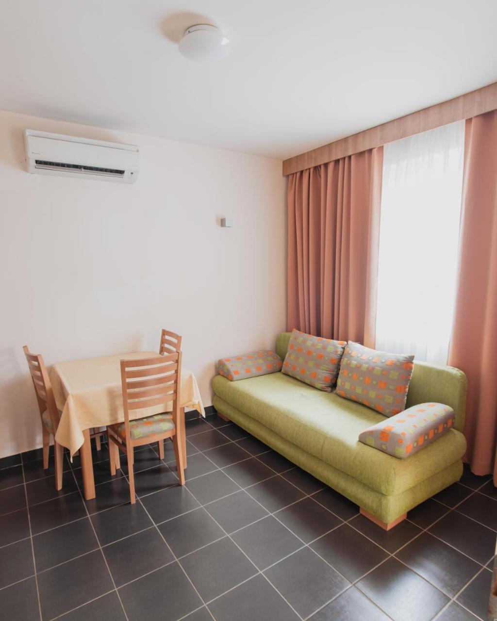 Holiday Park Zelena Punta Apartment Kukljica Room photo